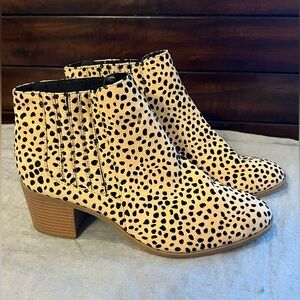 Maurice's animal print ankle boots- size 9.5